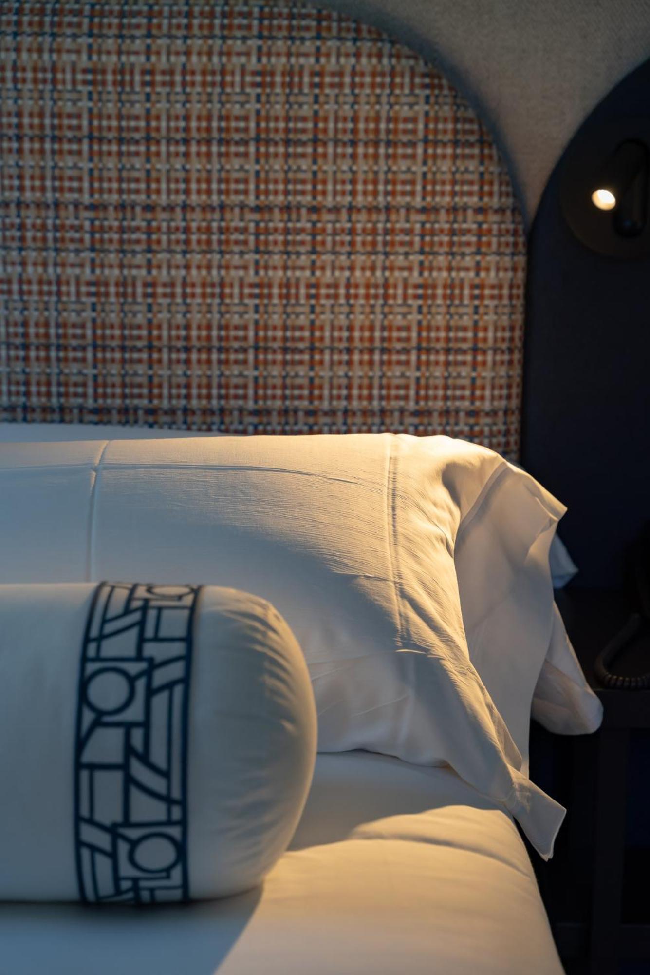 Hotel Boutique Faro Silleiro Baiona Exterior photo